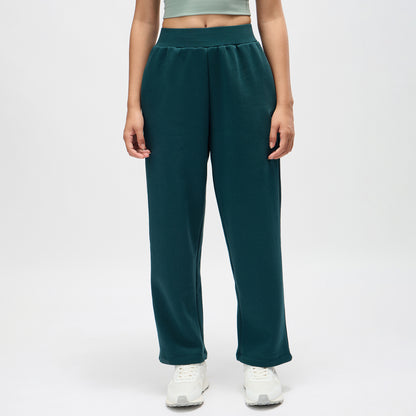 SG On Court Trackpant Loose Fit  - Women's