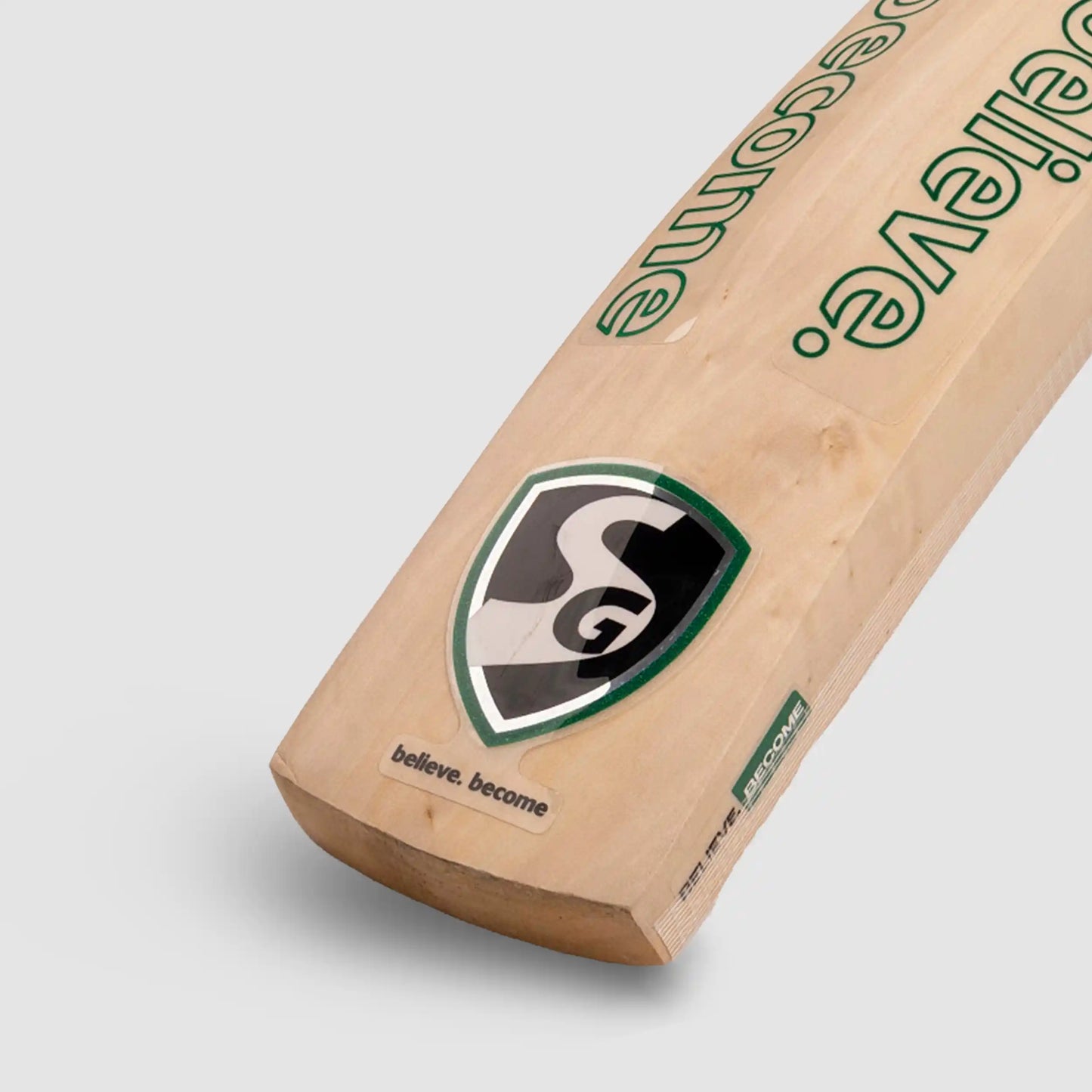 SG Titan 3.0 Kashmir Willow Bat