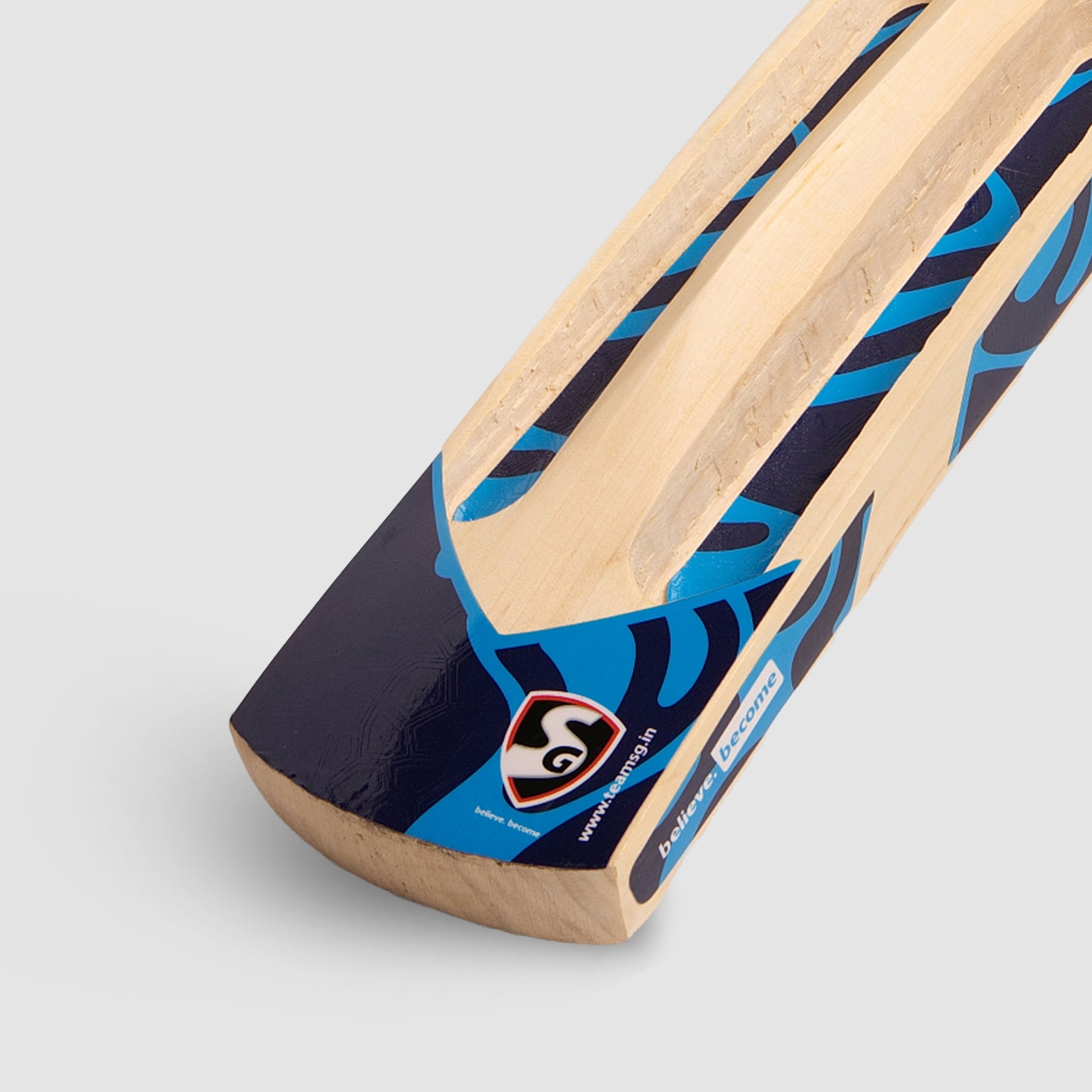SG Kashmir Willow Cricket Bat (Tennis ball) T-1000