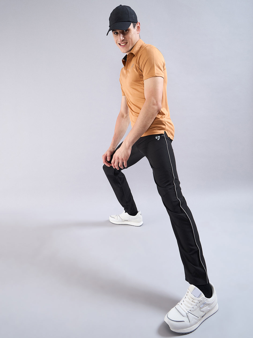 SG Men's H1MTP8035 Track Pant