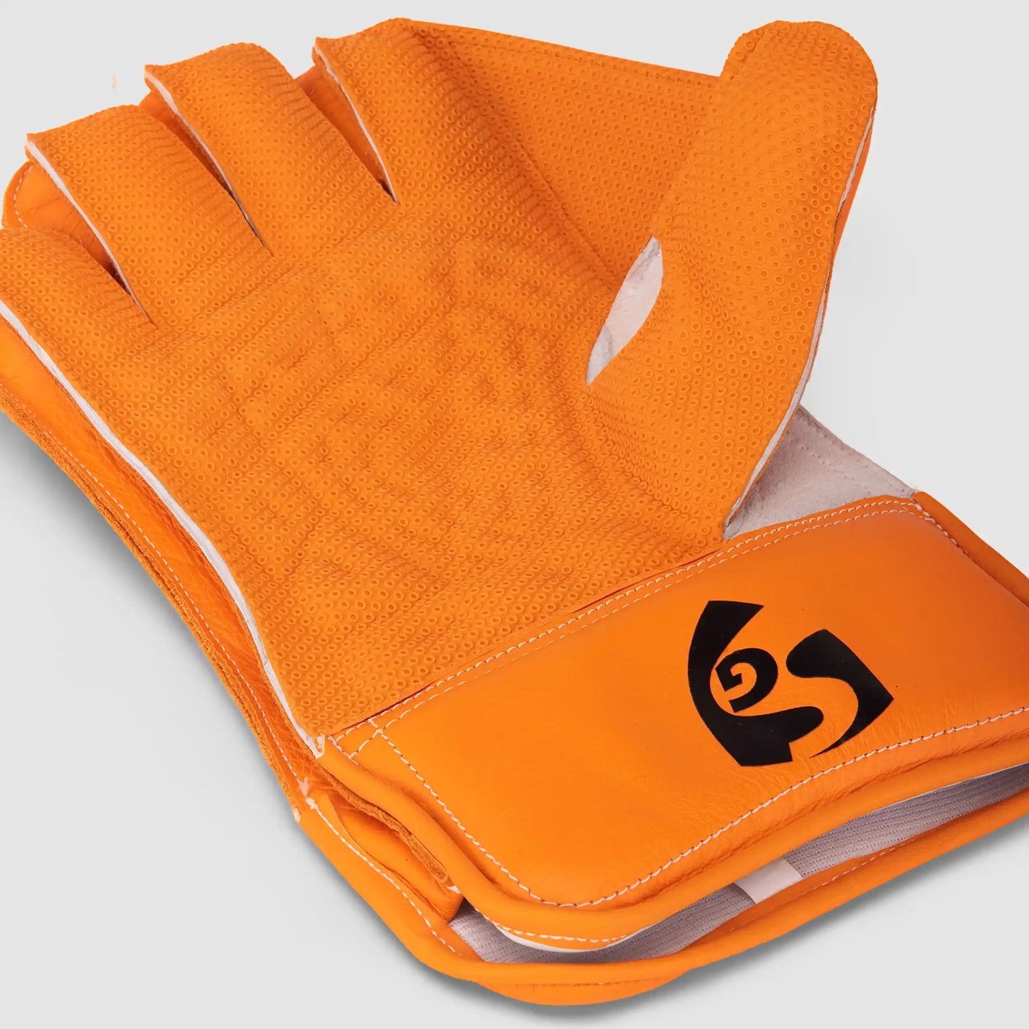 SG R 17 Wicket Keeping Gloves