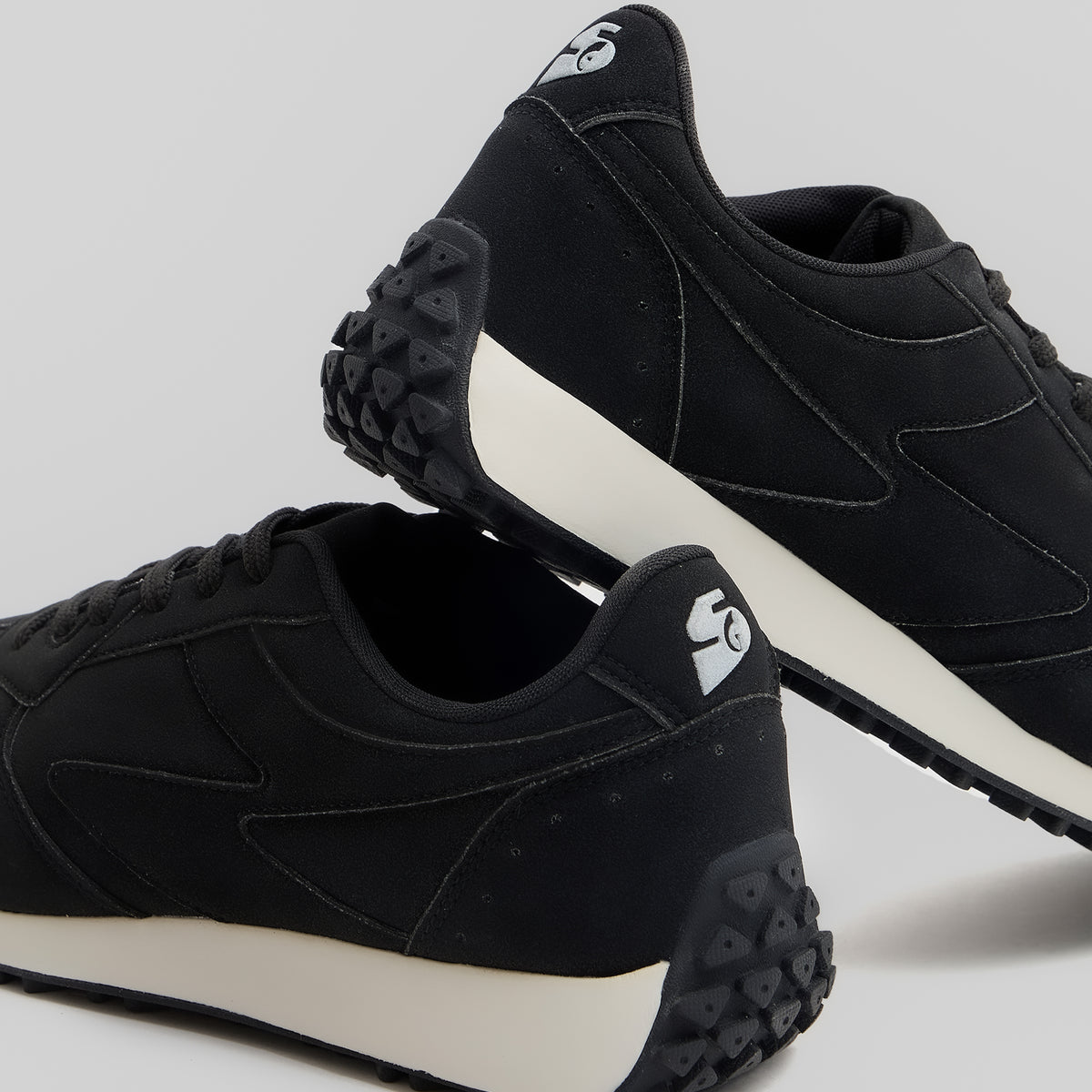 SG HP33 Cosmos Lifestyle Shoes - Dark Matter