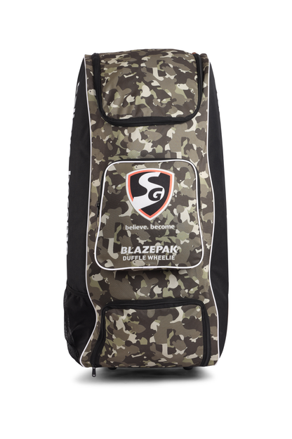 SG Blazepak Duffle Wheelie Kit Bag