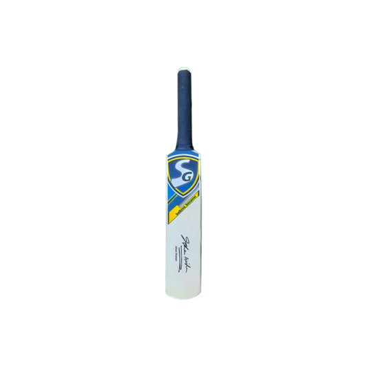 Cricket SG IK Mini Bat: Precision Craftsmanship for Dynamic Cricketing