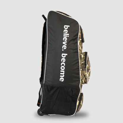 SG Blazepak Duffle Wheelie Kit Bag