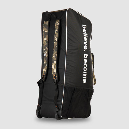 SG Blazepak Duffle Wheelie Kit Bag