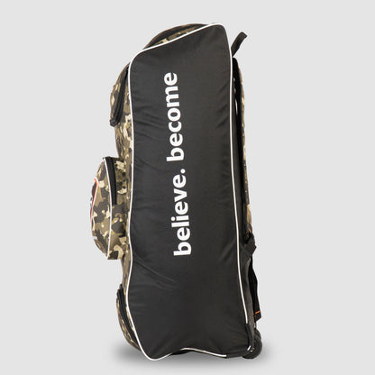 SG Blazepak Duffle Wheelie Kit Bag