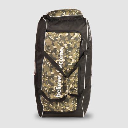 SG Blazepak Holdall Wheelie Kit Bag