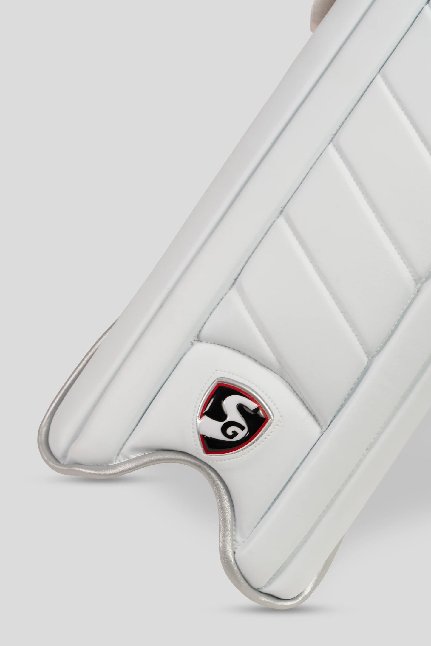 SG KLR Pro Batting Legguard