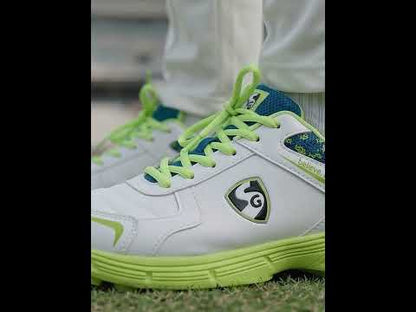 SG Savage Stud Shoe: Dynamic Royal Blue & Lime Cricket Footwear