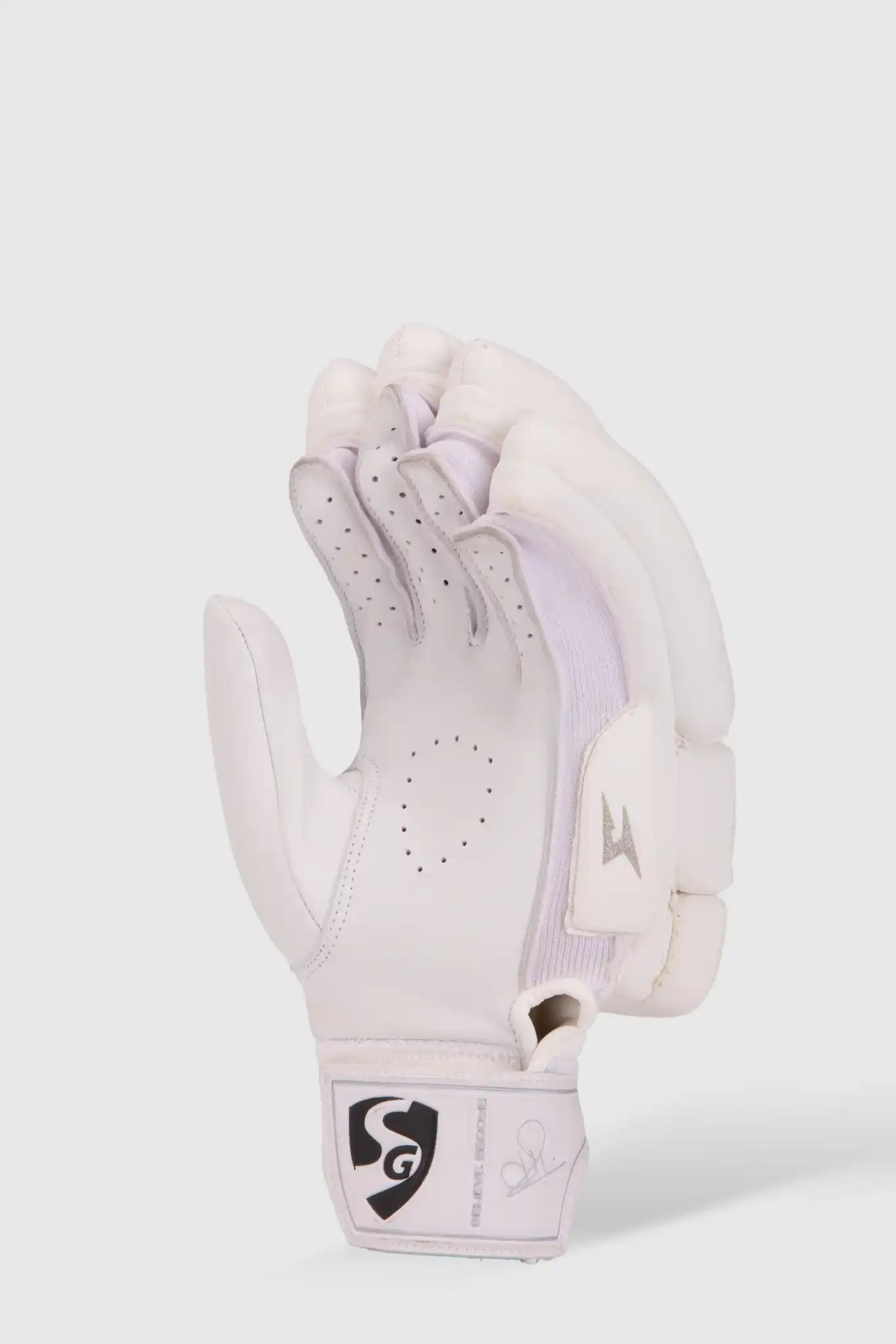 SG HP 33 Batting gloves