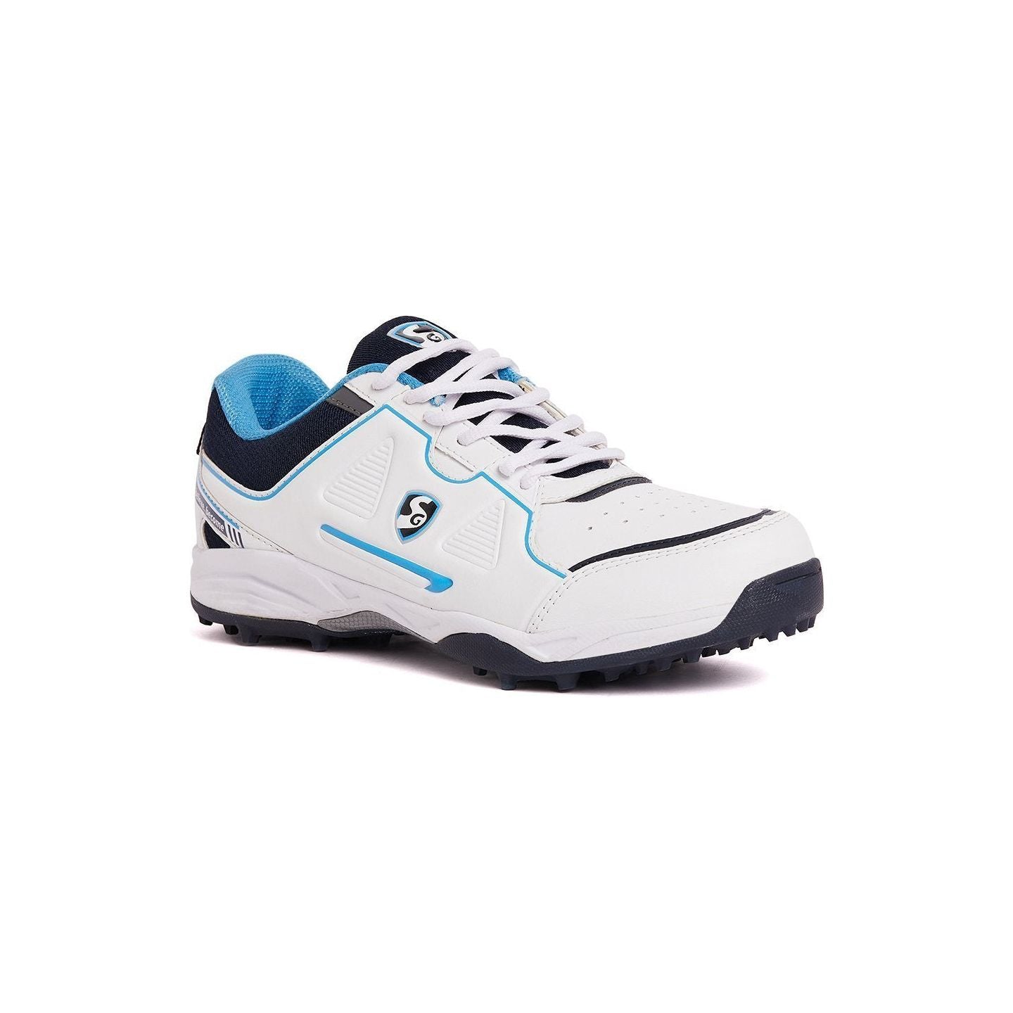 SG CLUB 5.0 Cricket Shoe for Style and Performance on field