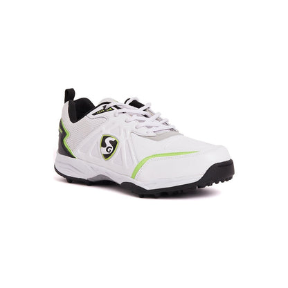 SG SCORER 5.0 Sports Shoe Design for Performance on the Field