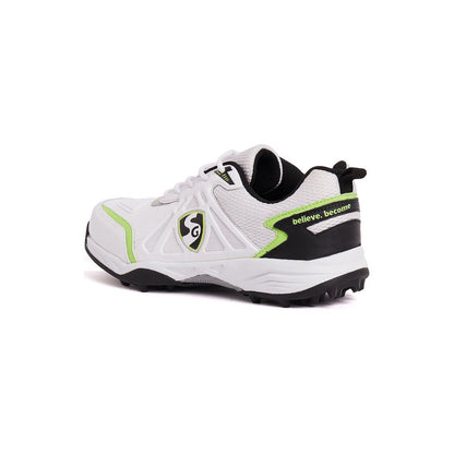 SG SCORER 5.0 Sports Shoe Design for Performance on the Field