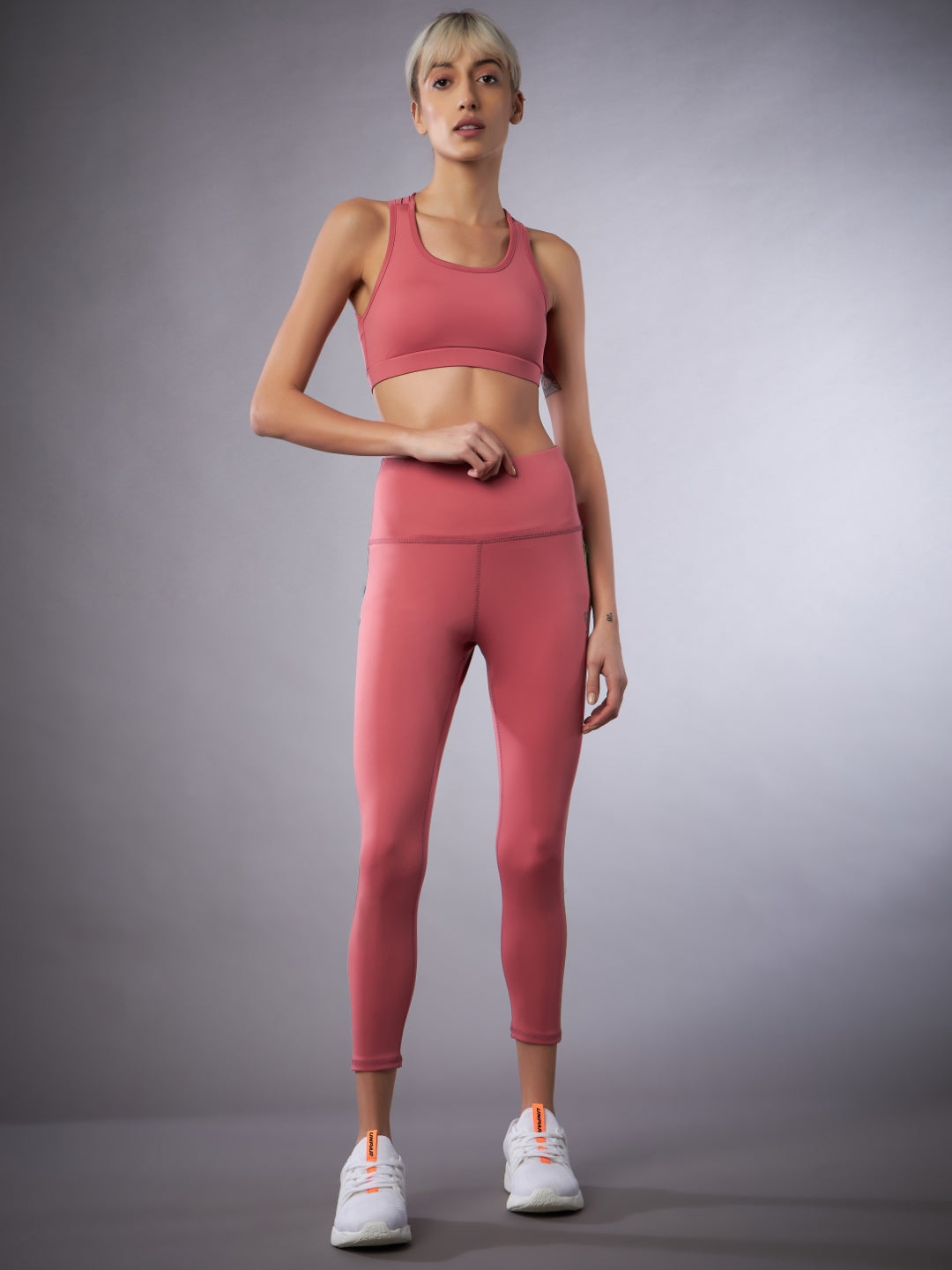 Women's Solid Coral Sports Bra