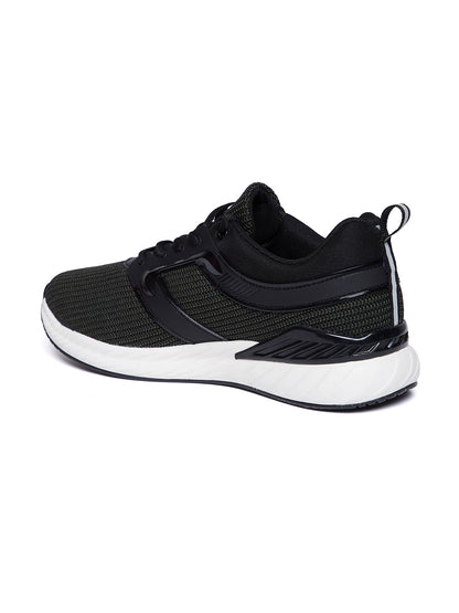 MEN STRIKER RUNNING SHOES