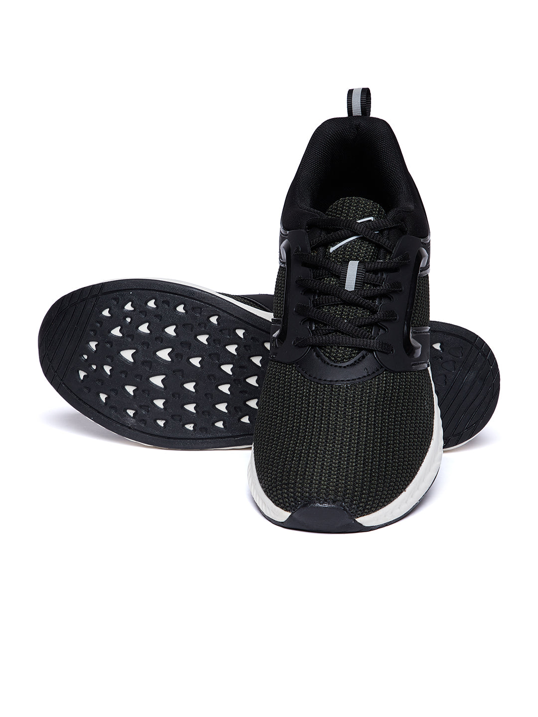 MEN STRIKER RUNNING SHOES